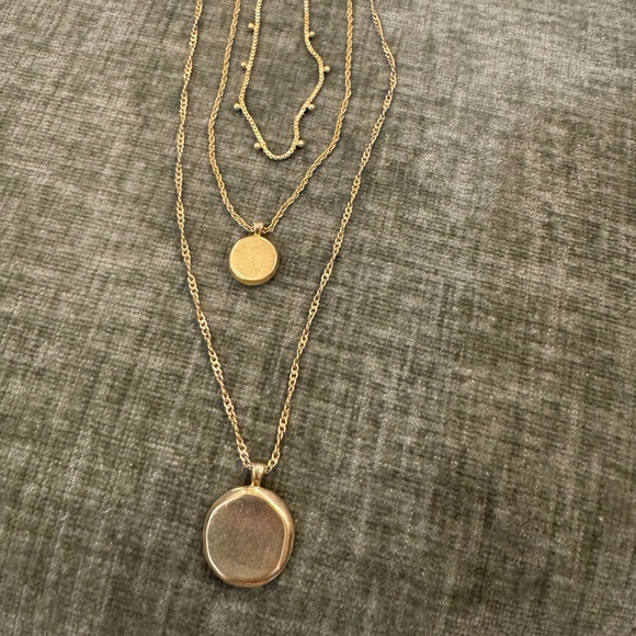 Madewell Gold Layered Pendant Necklace Set - Picture 2 of 4